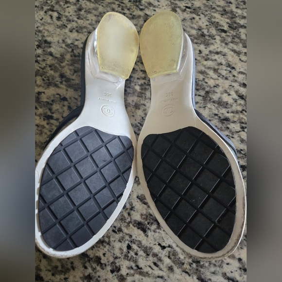 CHANEL SANDALS - Picture 4 of 8